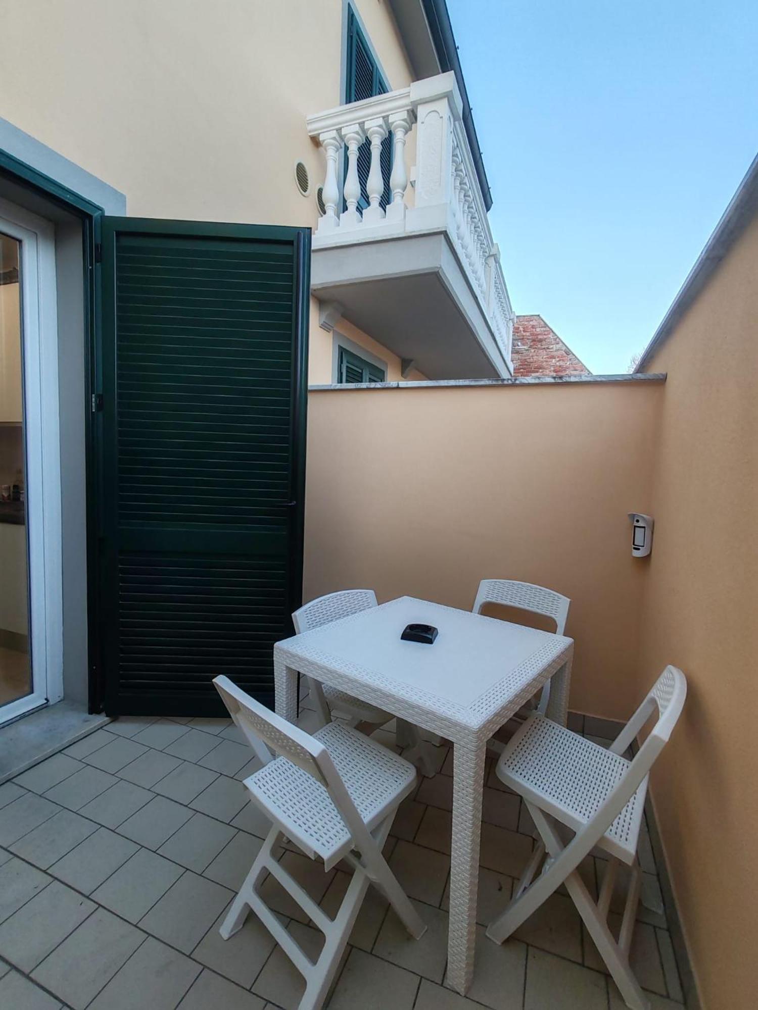 Ondina Apartment In Versilia Viareggio Kültér fotó