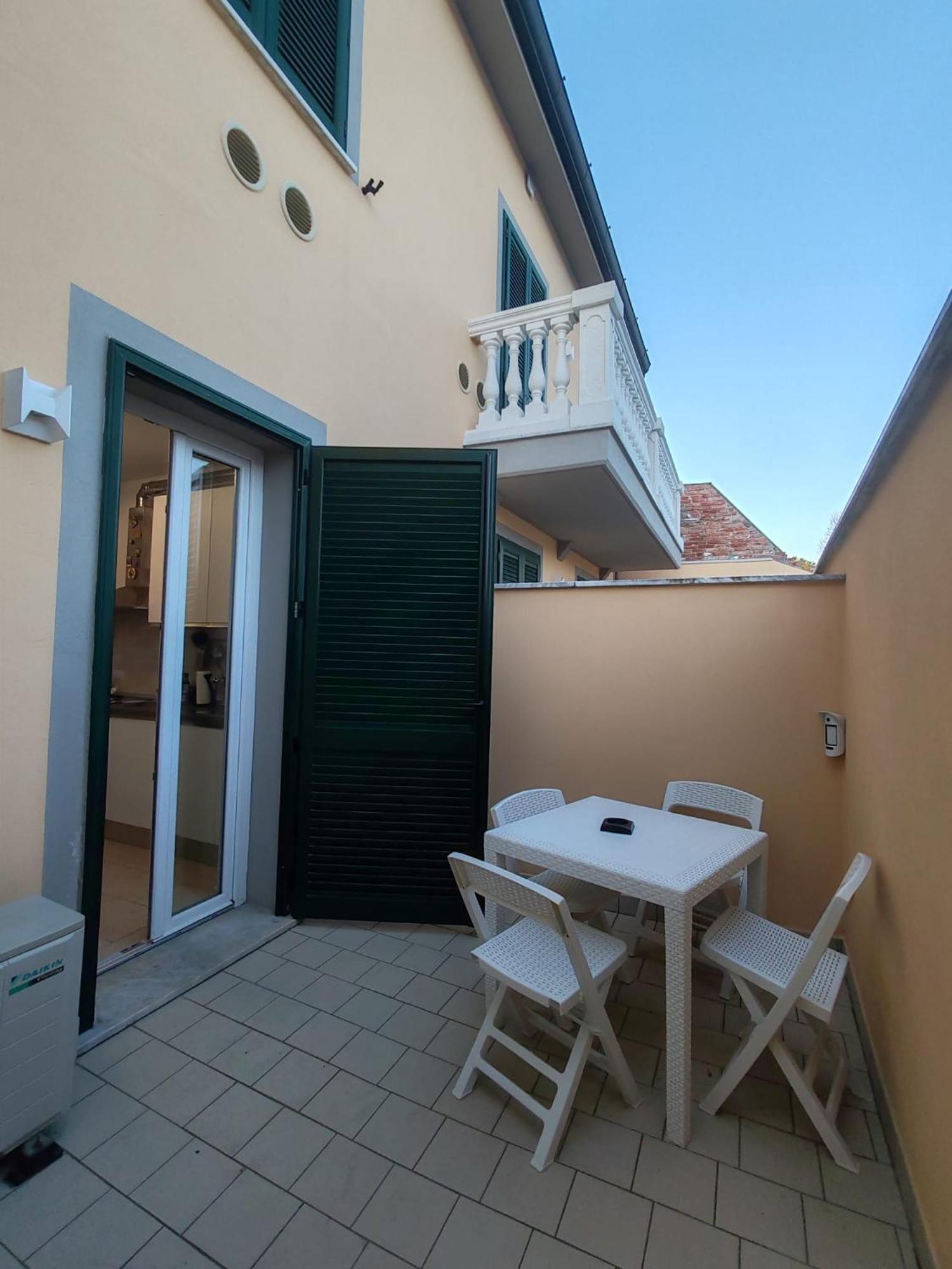 Ondina Apartment In Versilia Viareggio Kültér fotó